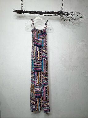 Bohemian Patchwork Tie-Shoulder Maxi Dress in Multicolor